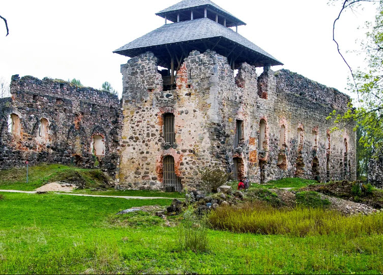 Rauna Castle Ruins, Latvia